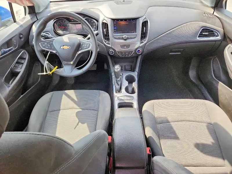 2019 CHEVROLET CRUZE LT  