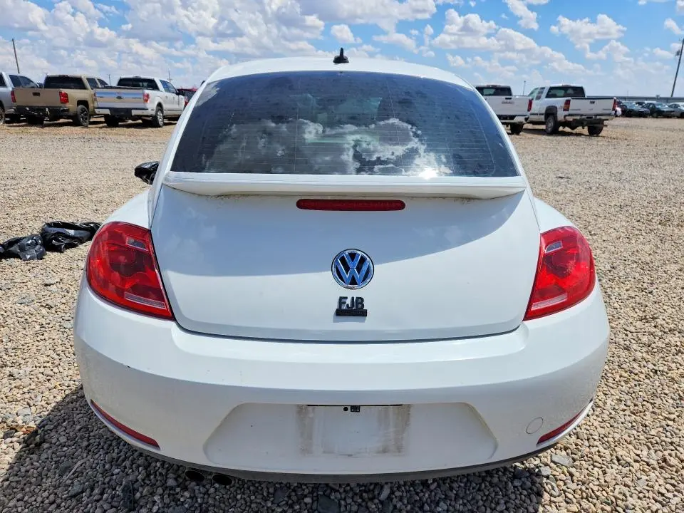 2014 VOLKSWAGEN BEETLE   