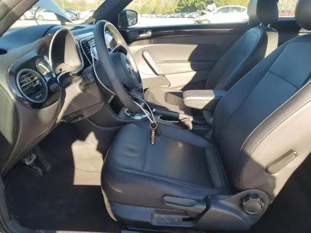 2012 VOLKSWAGEN BEETLE   