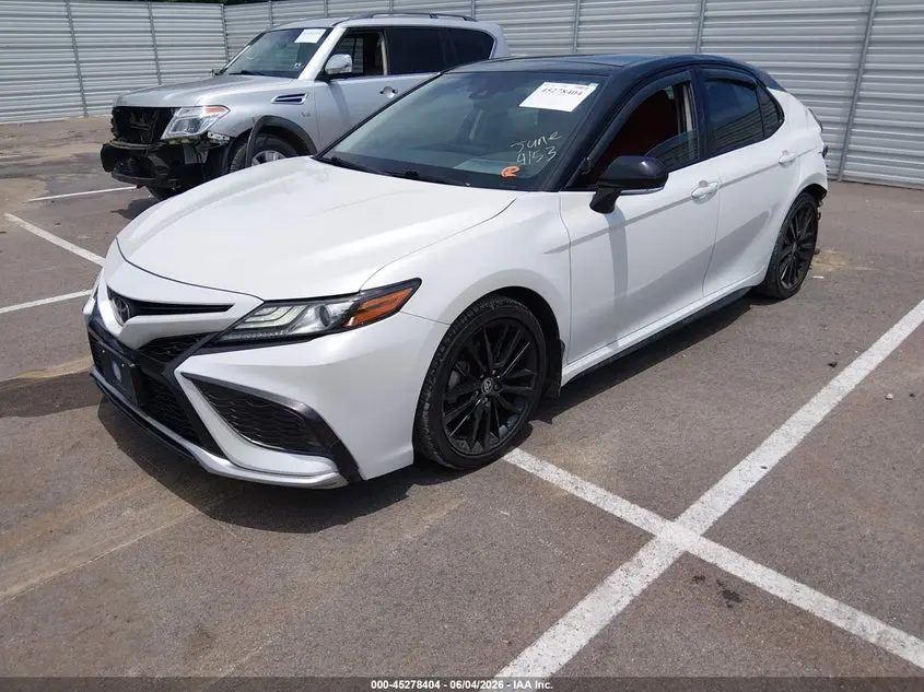 2021 TOYOTA CAMRY XSE