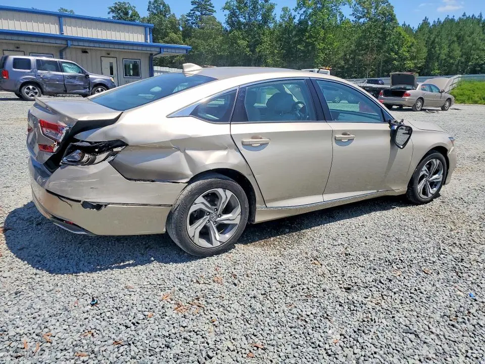 2020 HONDA ACCORD EX  
