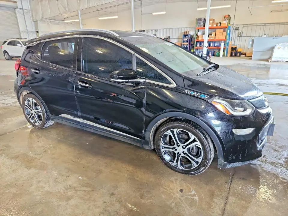 2017 CHEVROLET BOLT EV PREMIER  