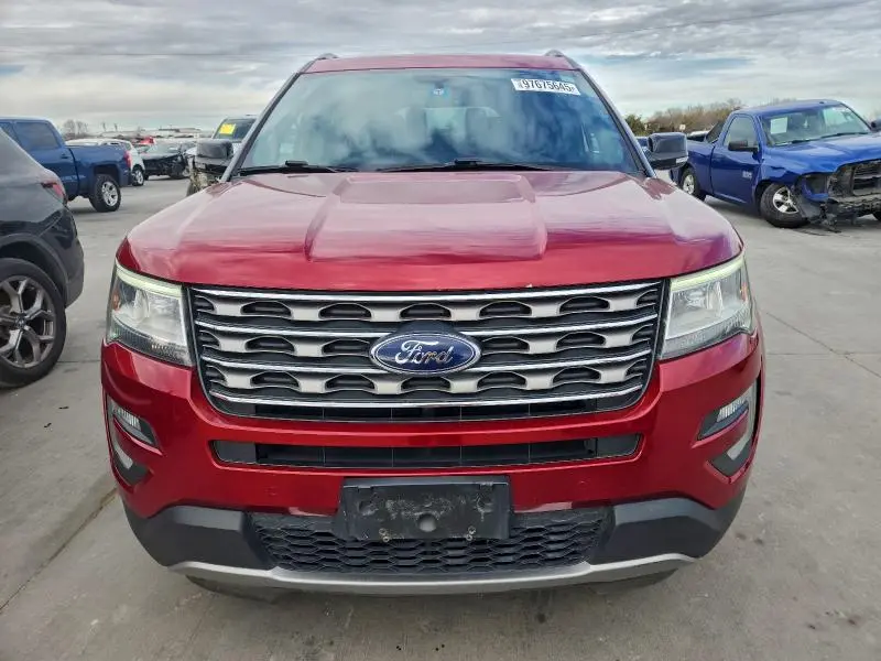 2017 FORD EXPLORER XLT  