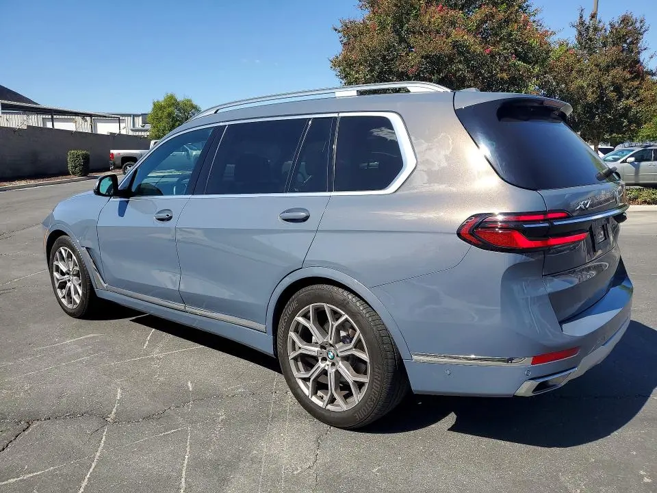 2025 BMW X7 XDRIVE40I  