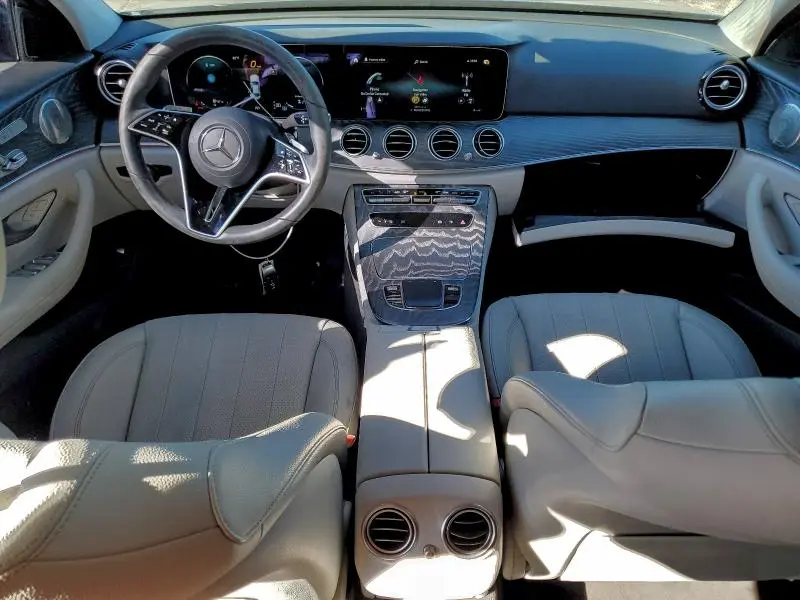 2022 MERCEDES-BENZ E 350  