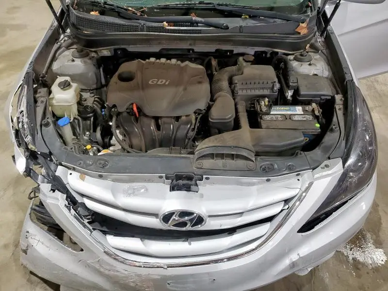 2012 HYUNDAI SONATA GLS  