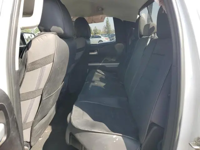 2018 TOYOTA TUNDRA DOUBLE CAB SR  
