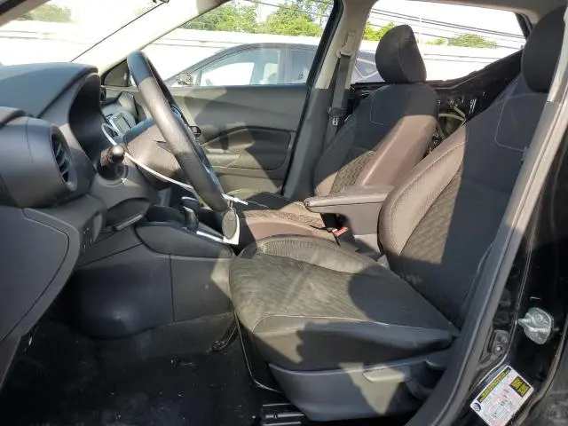 2021 NISSAN KICKS S  