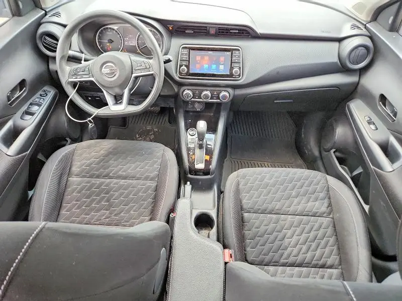2021 NISSAN KICKS S  