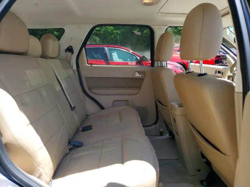 2011 FORD ESCAPE LIMITED  