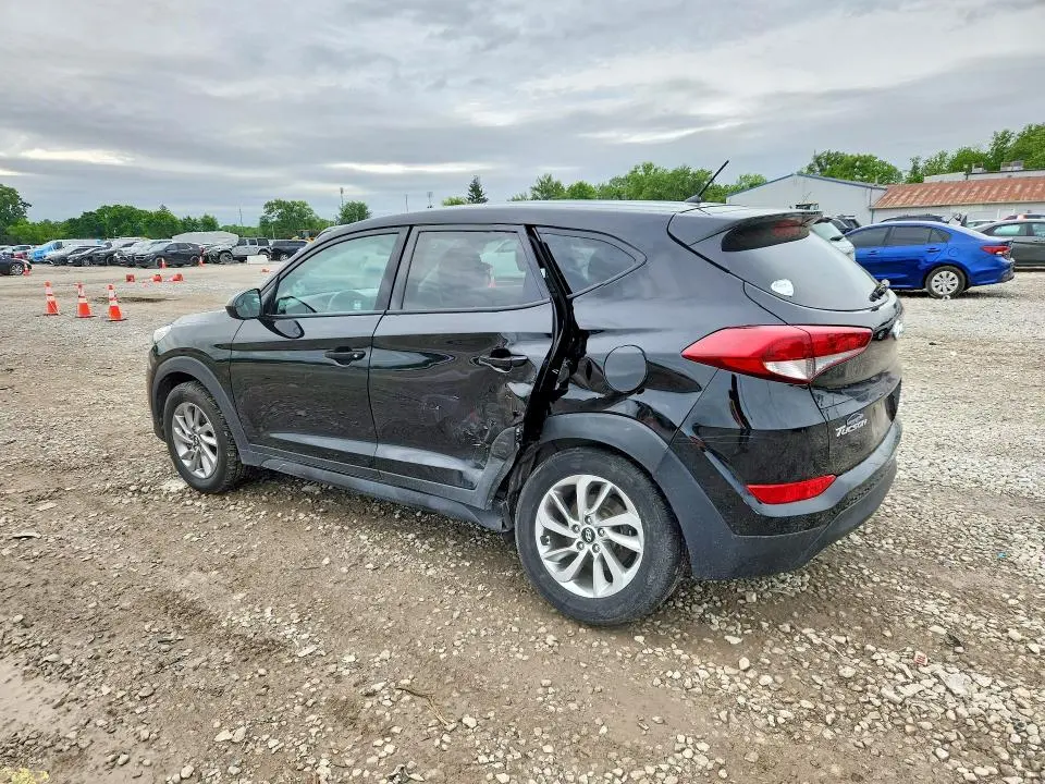 2018 HYUNDAI TUCSON SE  