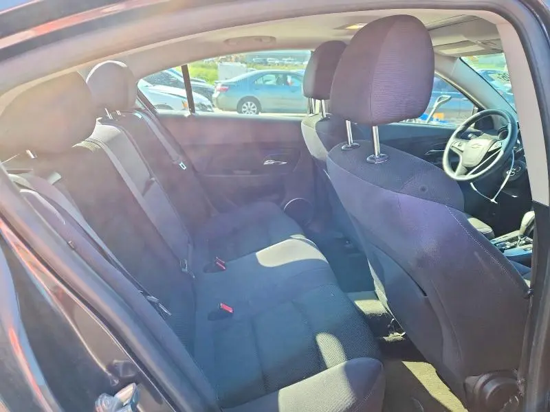 2015 CHEVROLET CRUZE LT  