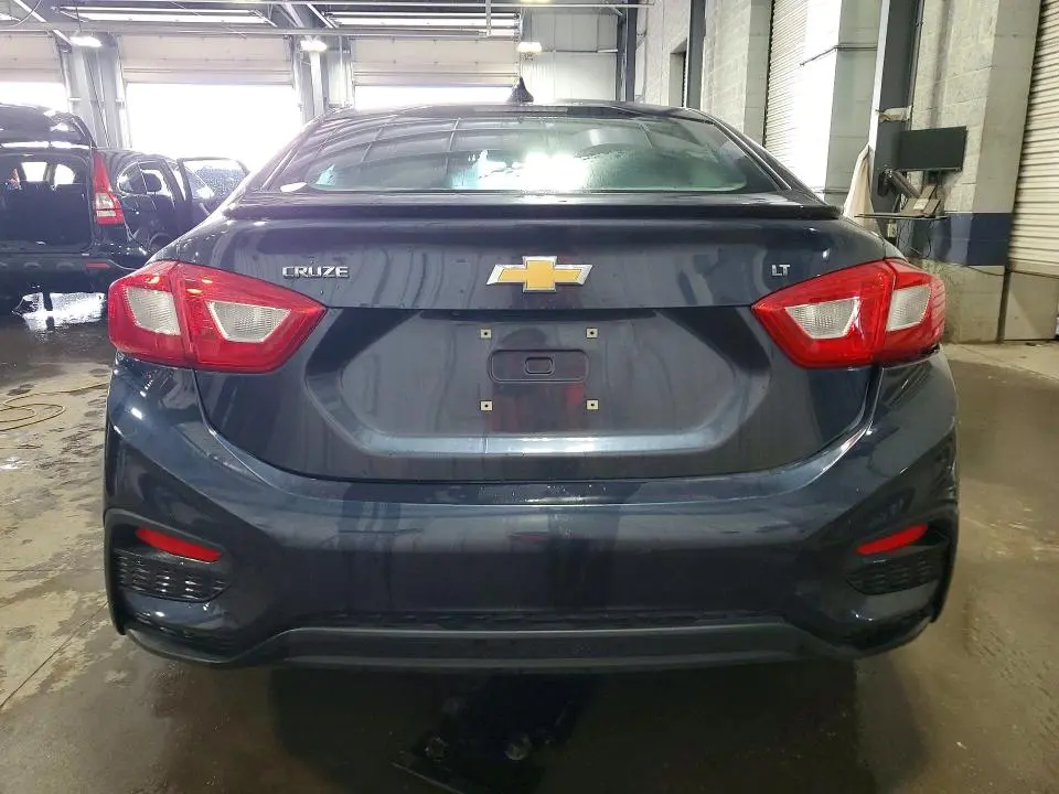 2016 CHEVROLET CRUZE LT  