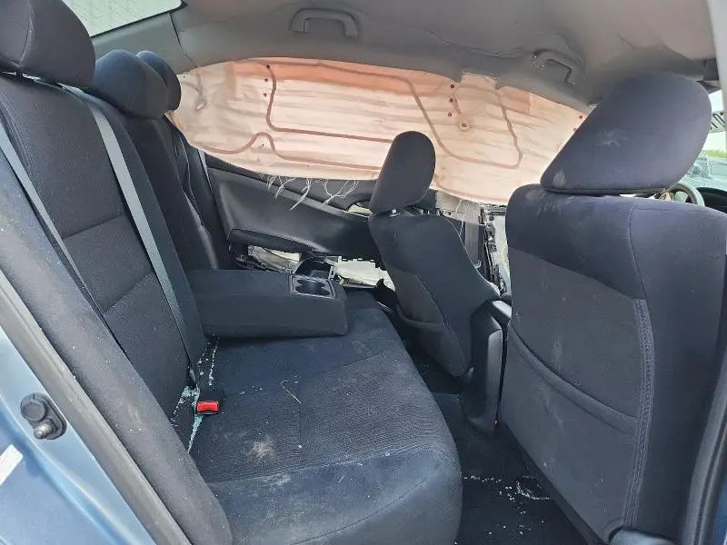2011 HONDA ACCORD LX  