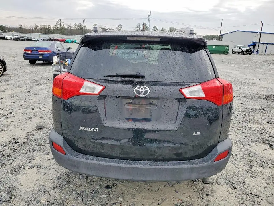 2013 TOYOTA RAV4 LE  