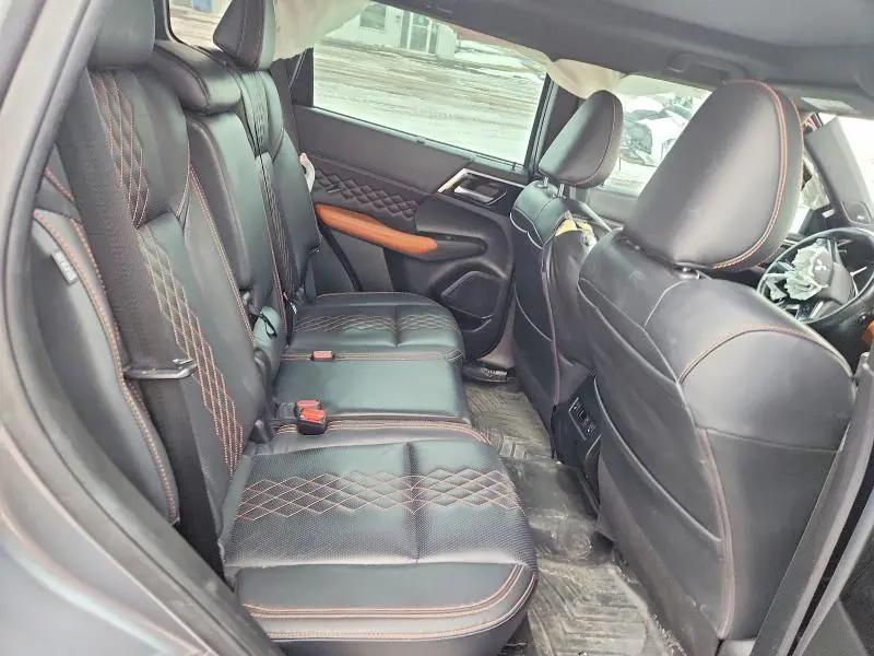 2023 MITSUBISHI OUTLANDER SEL  