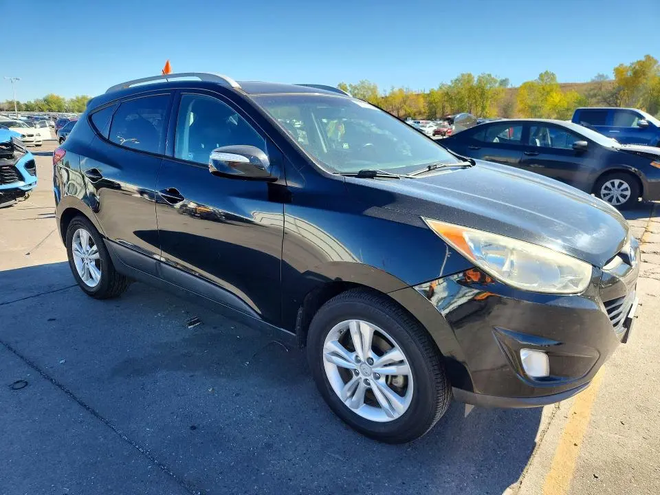 2013 HYUNDAI TUCSON GLS  