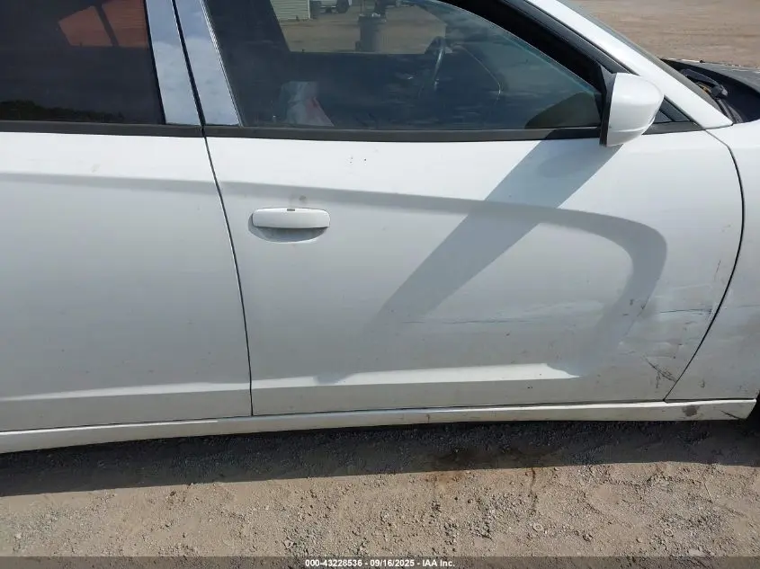 2014 DODGE CHARGER SE