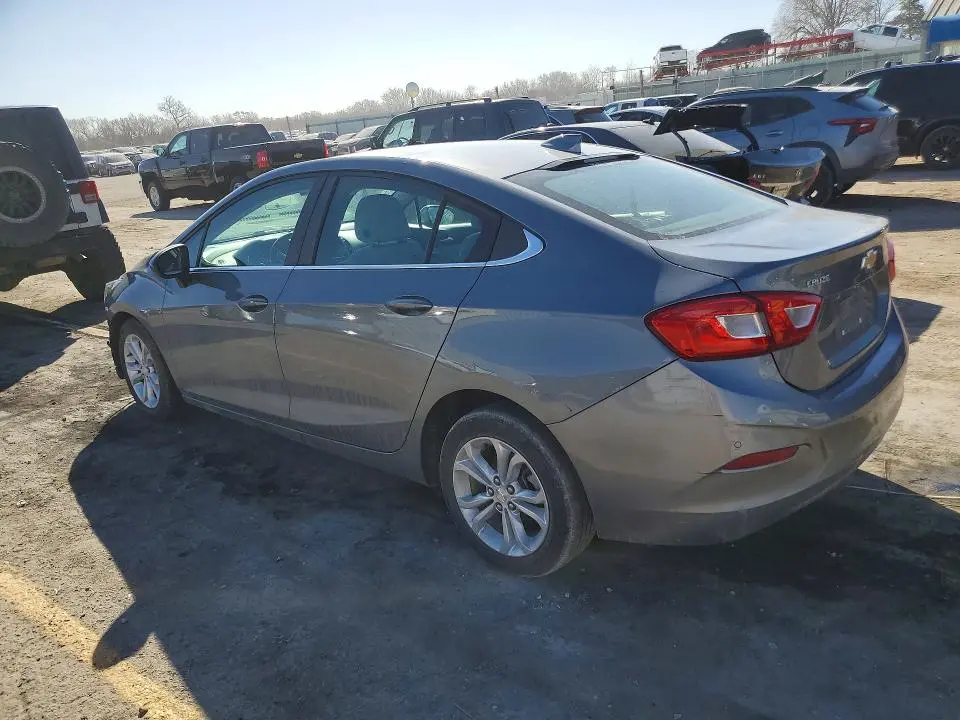 2019 CHEVROLET CRUZE LT  