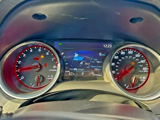 2019 TOYOTA CAMRY XSE  