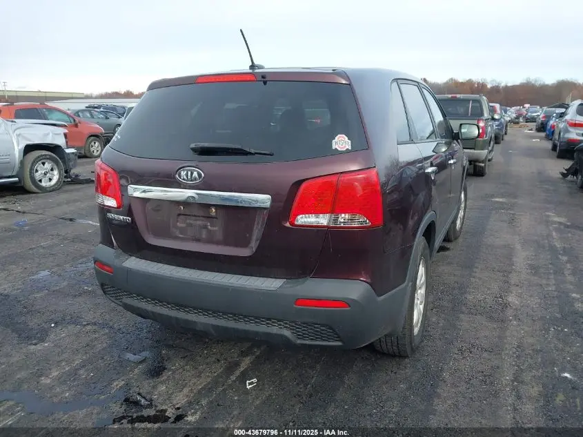 2012 KIA SORENTO LX