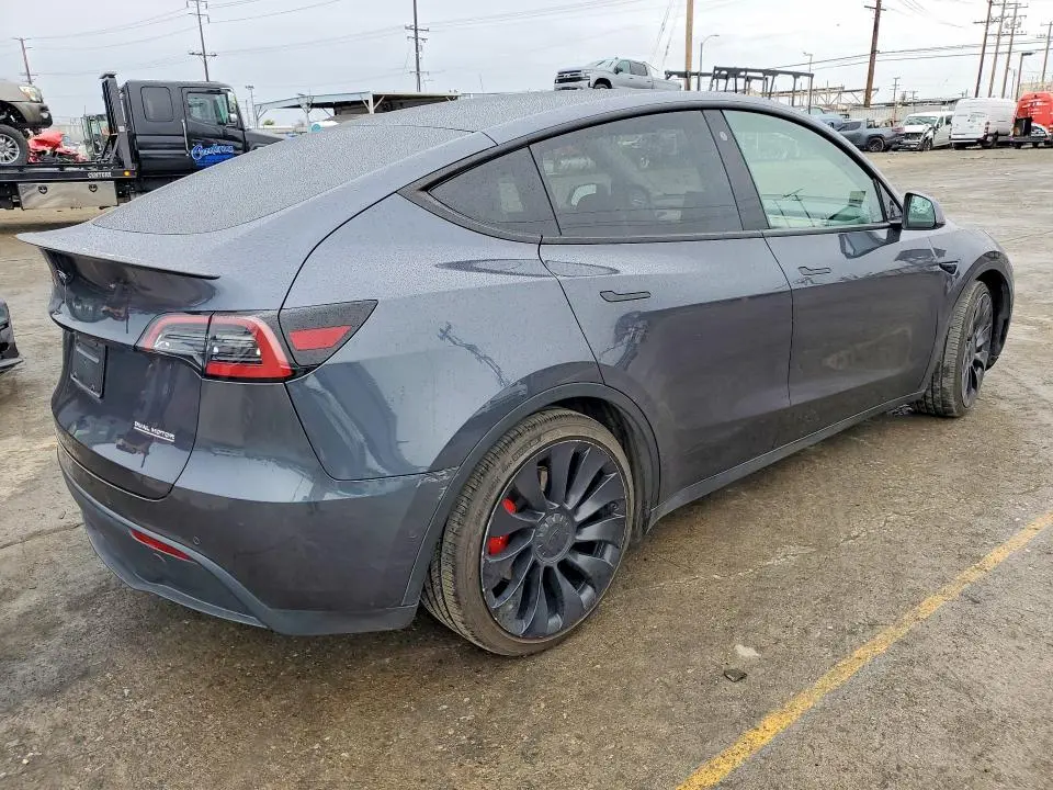 2022 TESLA MODEL Y   