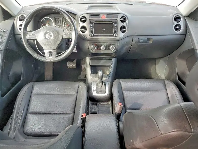 2011 VOLKSWAGEN TIGUAN S  