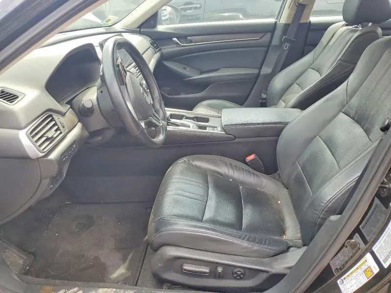 2018 HONDA ACCORD TOURING  