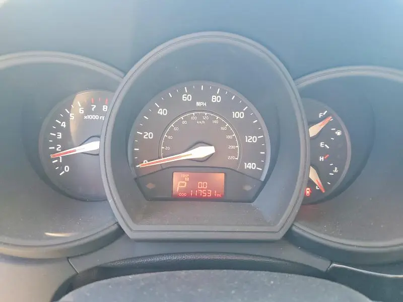2016 KIA RIO LX  