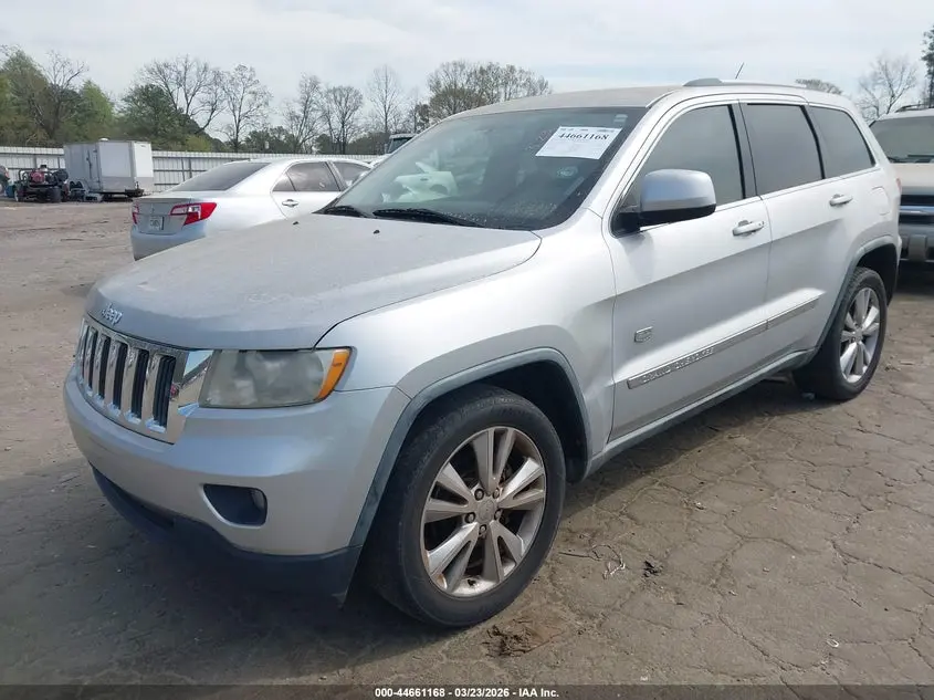 2011 JEEP GRAND CHEROKEE LAREDO