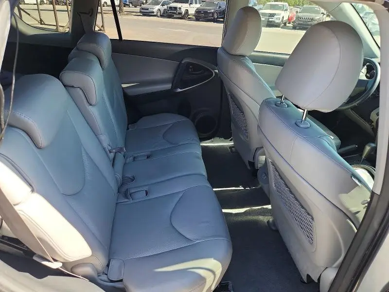 2010 TOYOTA RAV4 LIMITED  