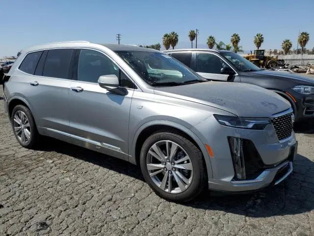 2025 CADILLAC XT6 PREMIUM LUXURY  