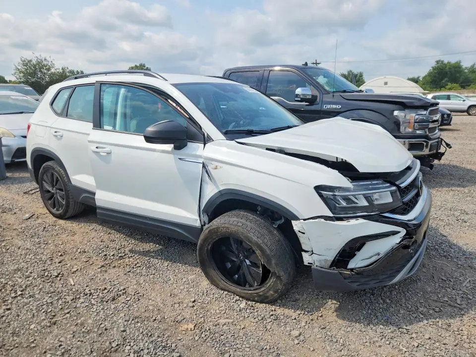 2022 VOLKSWAGEN TAOS S  