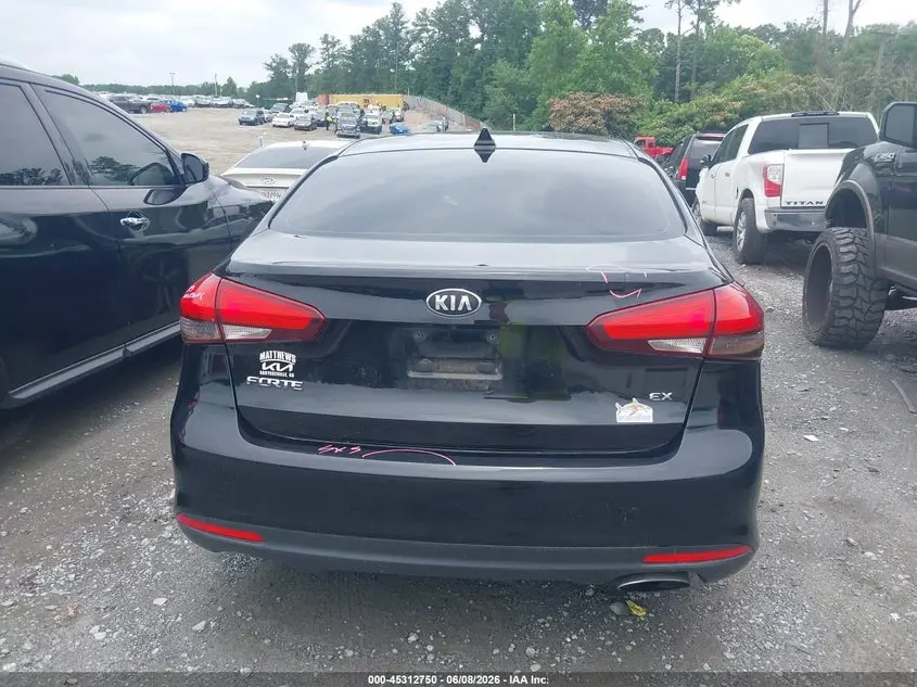 2017 KIA FORTE EX