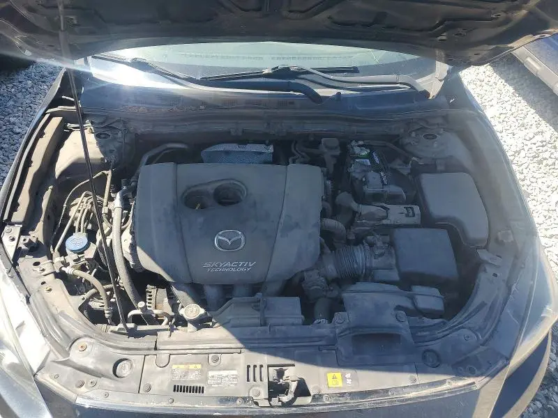 2016 MAZDA MAZDA3   