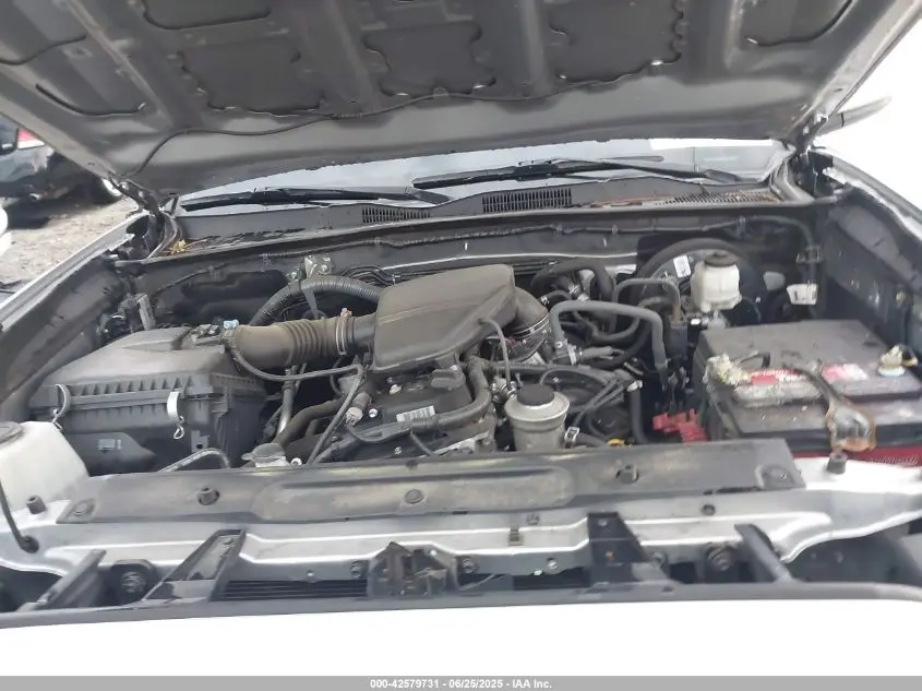 2019 TOYOTA TACOMA SR5