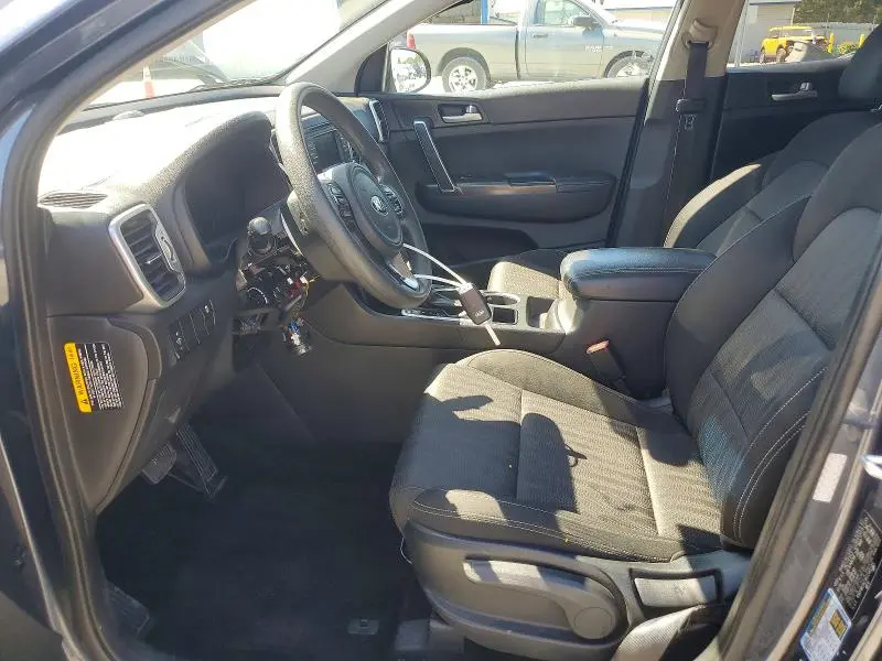 2017 KIA SPORTAGE LX  