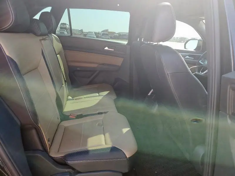 2022 VOLKSWAGEN ATLAS CROSS SPORT SE  