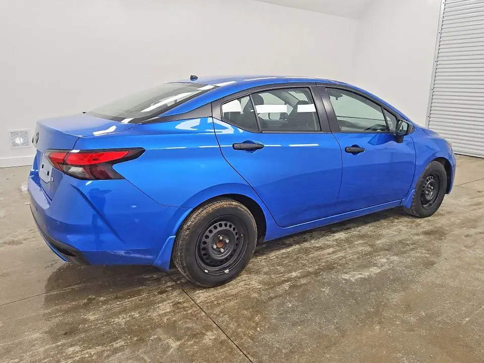 2024 NISSAN VERSA S  
