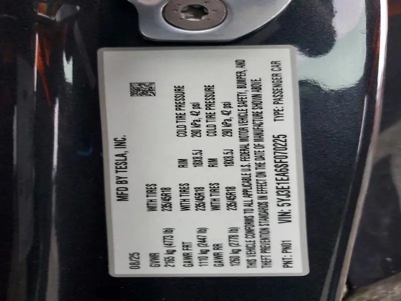 2025 TESLA MODEL 3   