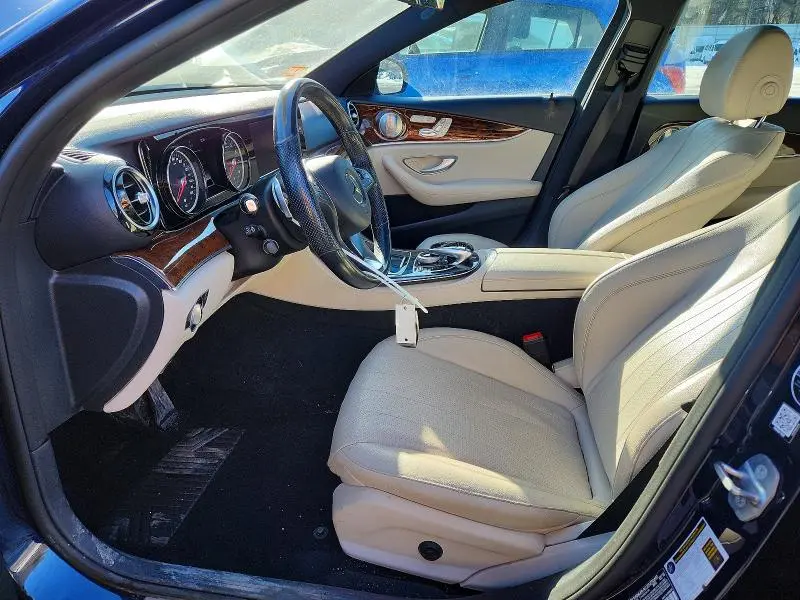 2017 MERCEDES-BENZ E 300 4MATIC  