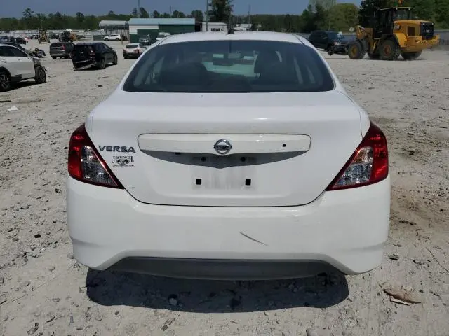 2018 NISSAN VERSA S