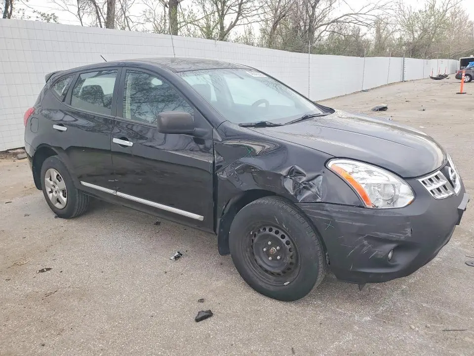2013 NISSAN ROGUE S  