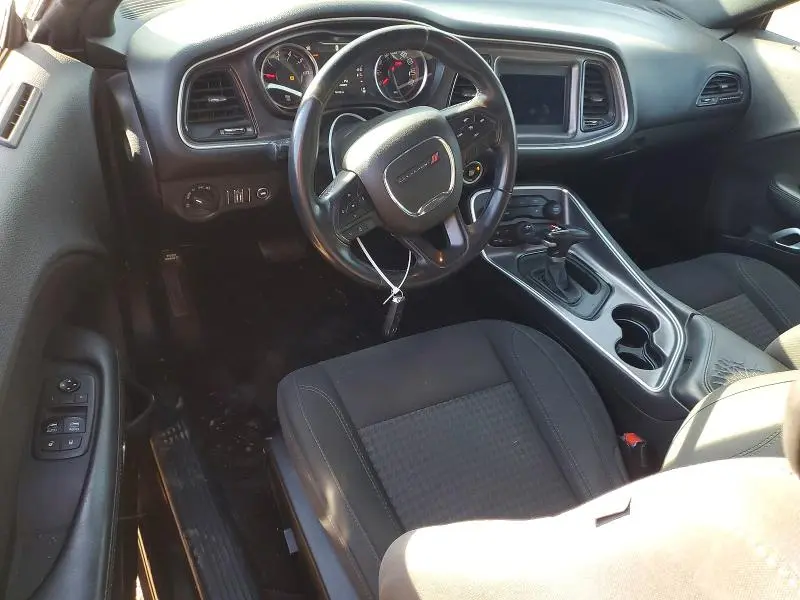 2018 DODGE CHALLENGER SXT  