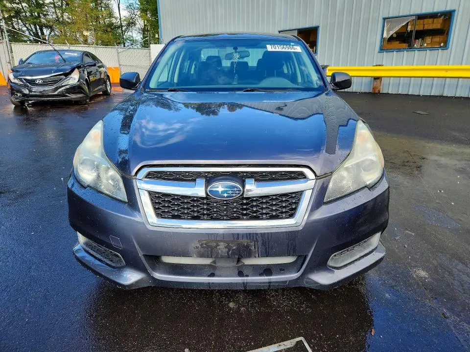 2013 SUBARU LEGACY 2.5I  