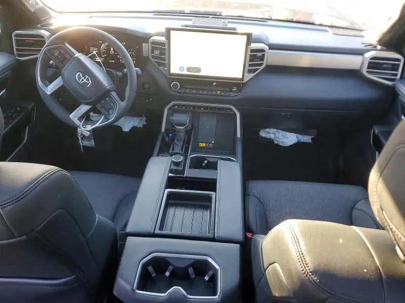 2025 TOYOTA TUNDRA CREWMAX LIMITED  