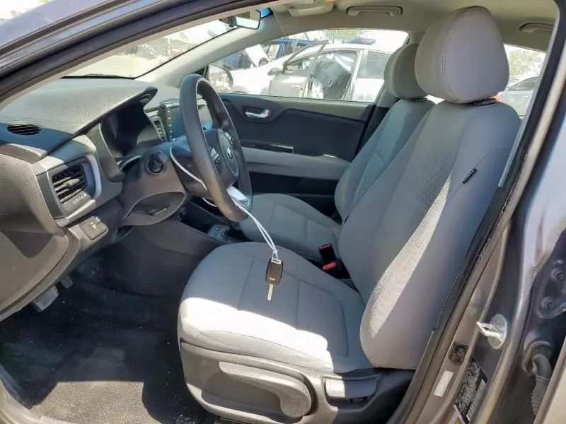 2019 KIA RIO S  