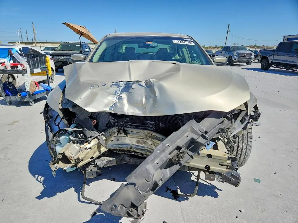 2010 FORD TAURUS SEL  