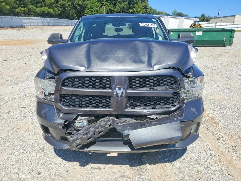 2016 RAM 1500 ST  