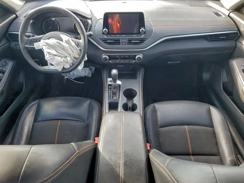 2022 NISSAN ALTIMA SR  